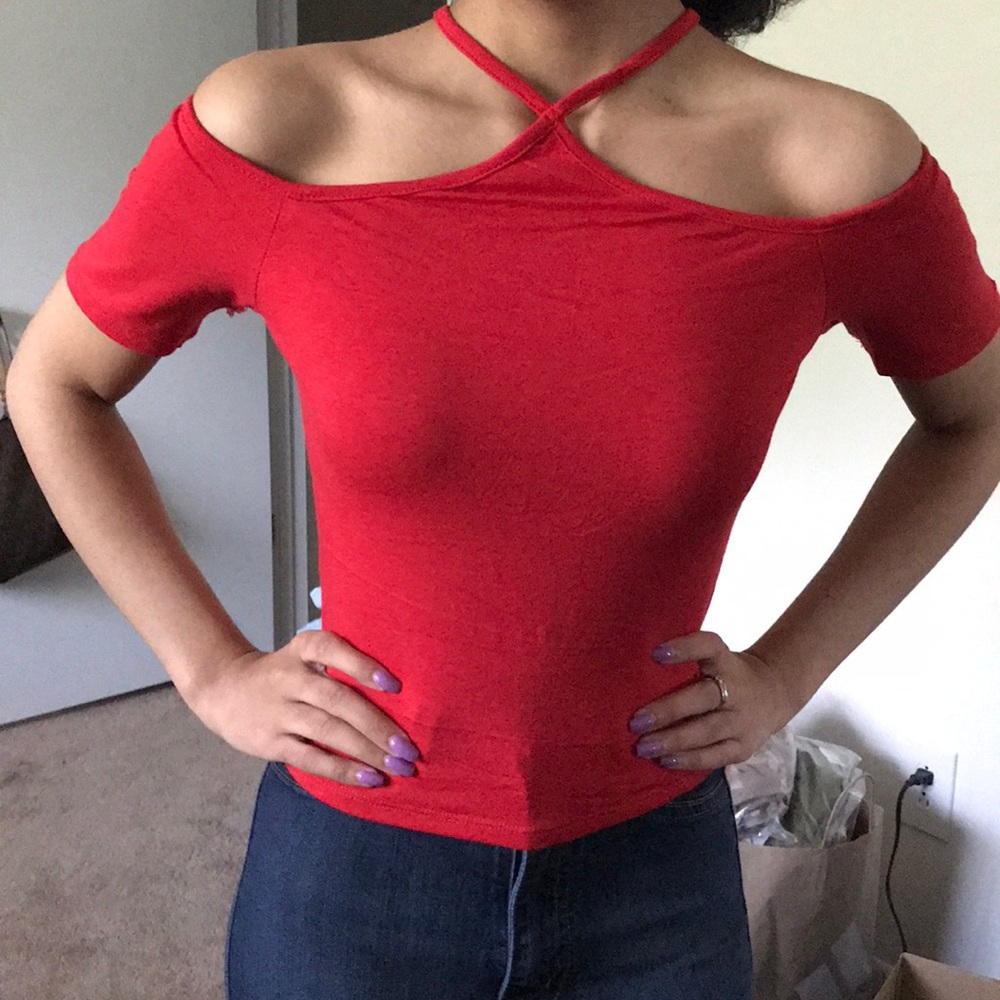 Halter Neck Crop Top - Picture 4 of 5